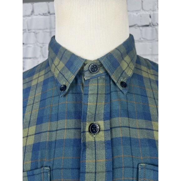 LL Bean Mens L Organic Cotton Tencel Flannel Button Down Shirt Workwear Pockets - Picture 6 of 9